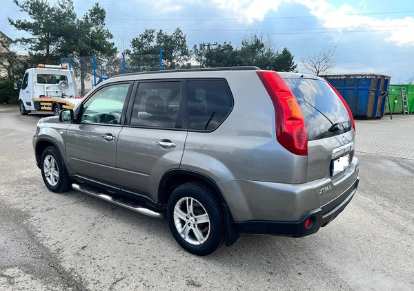 Nissan X-Trail cena 22700 przebieg: 216000, rok produkcji 2008 z Lesko małe 254